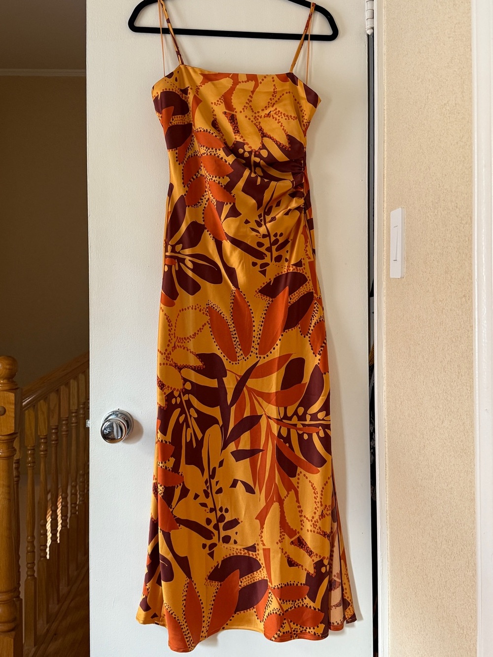 NWOT House of Harlow 1960 Floral Foliage Print Satin Slip Dress | size medium